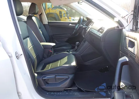 2019 Volkswagen Tiguan 2.0T Se/2.0T Sel/2.0T Sel R-Line/2.0T Sel R-Line Black from USA, damaged, VIN 3VV2B7AX7KM182191